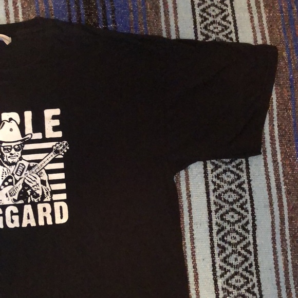 Merle Haggard Y2K Concert Tee Shirt - Picture 5 of 11